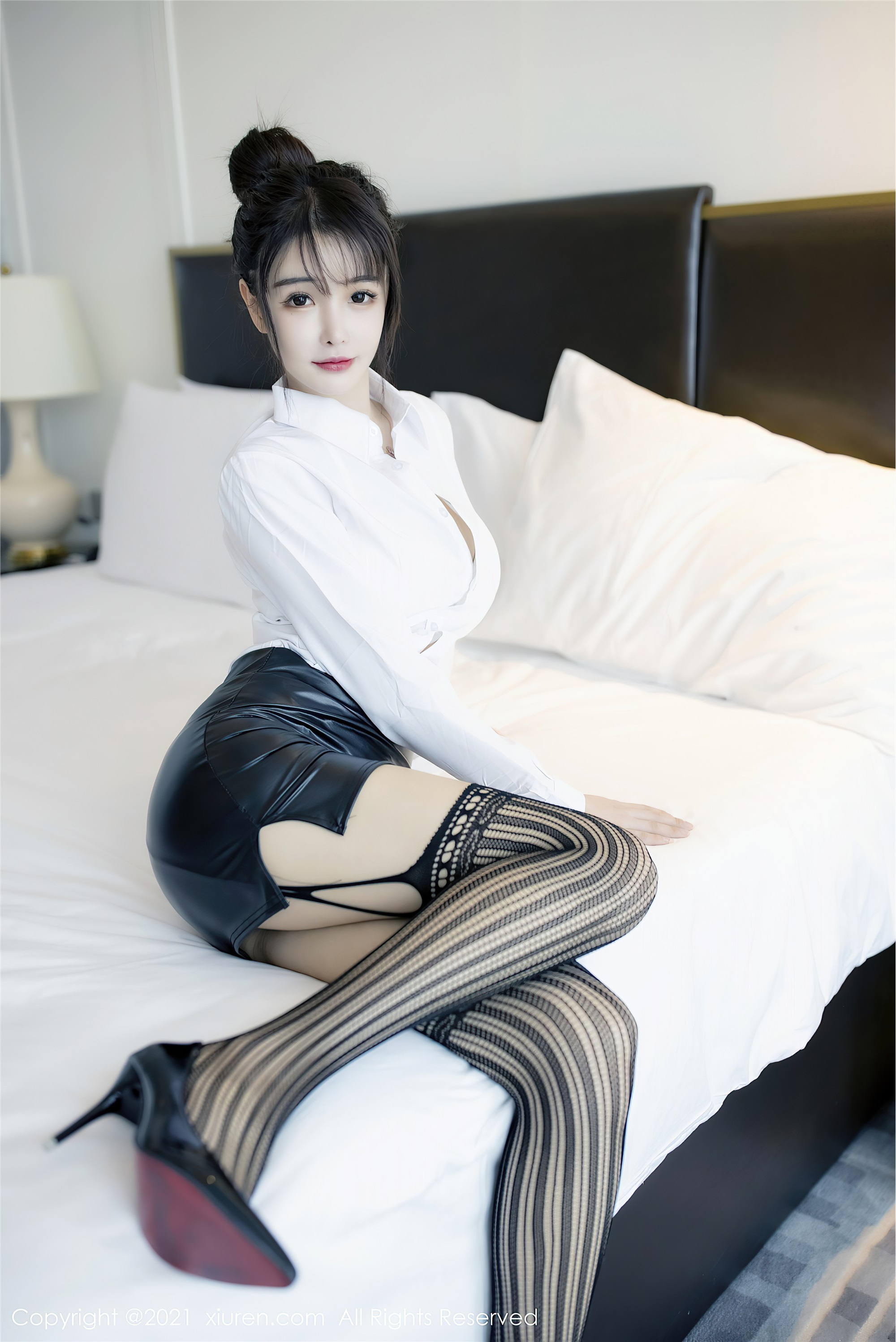 XiuRen秀人网  2021.01.06 No.2976 南初妹妹